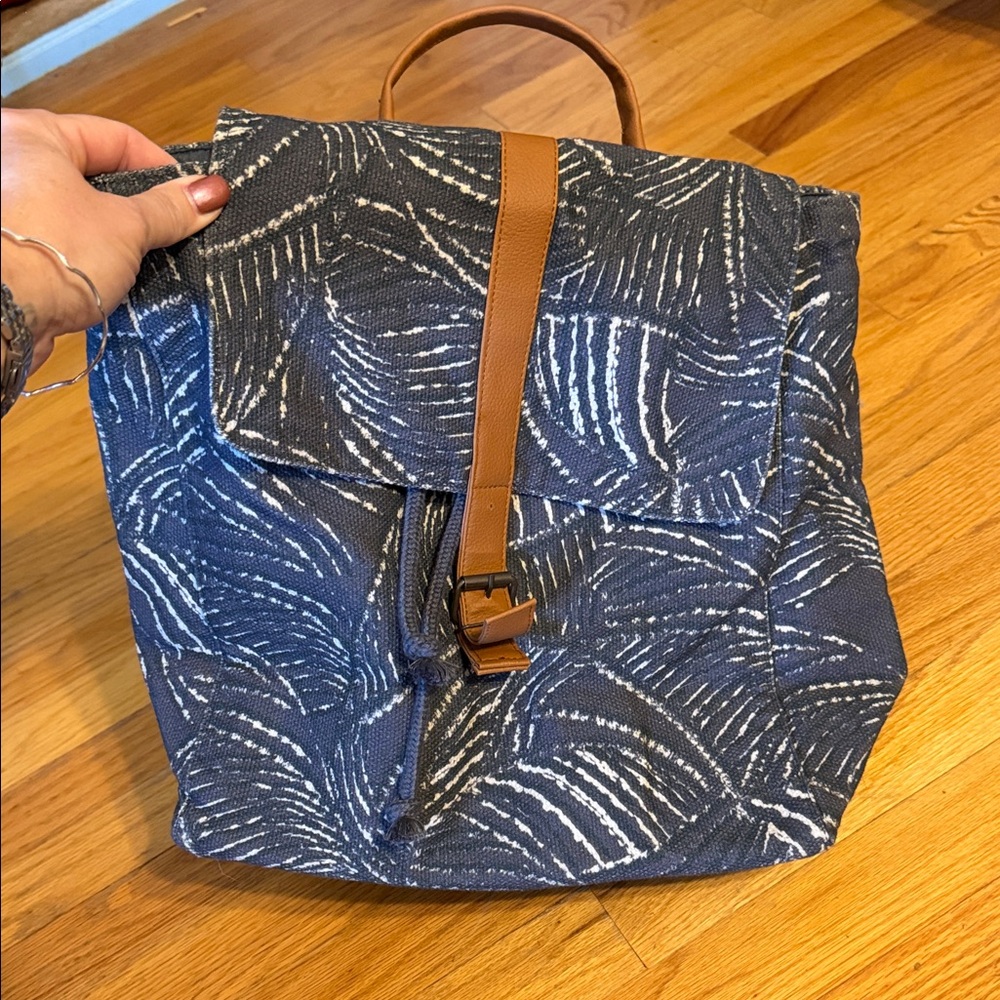 Chic Black and Tan Women's Backpack